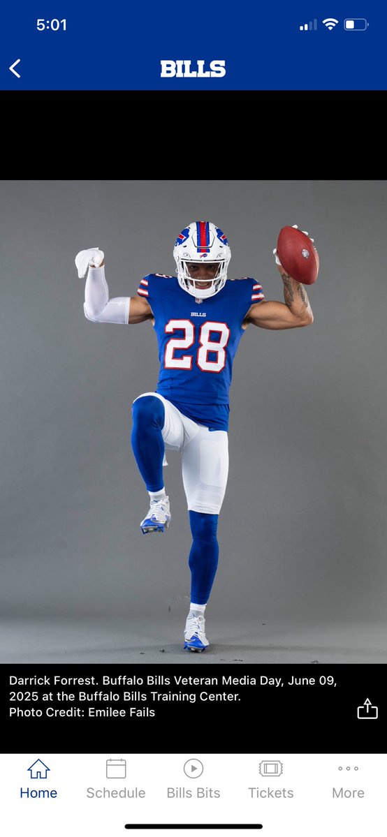 Dnice_twotimes's tweet image. #1FAN 👿 YEAR 5 SEASON LOADING!!!! 🔴🔵#28FORREST🩸GO BEAST-MODE JR @_Dfoe5 ⛔️