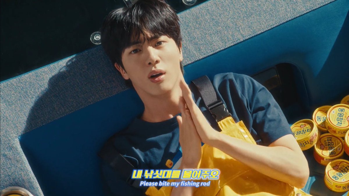jinispuppy's tweet image. 낚싯대물어달라고 미인계쓰는남자