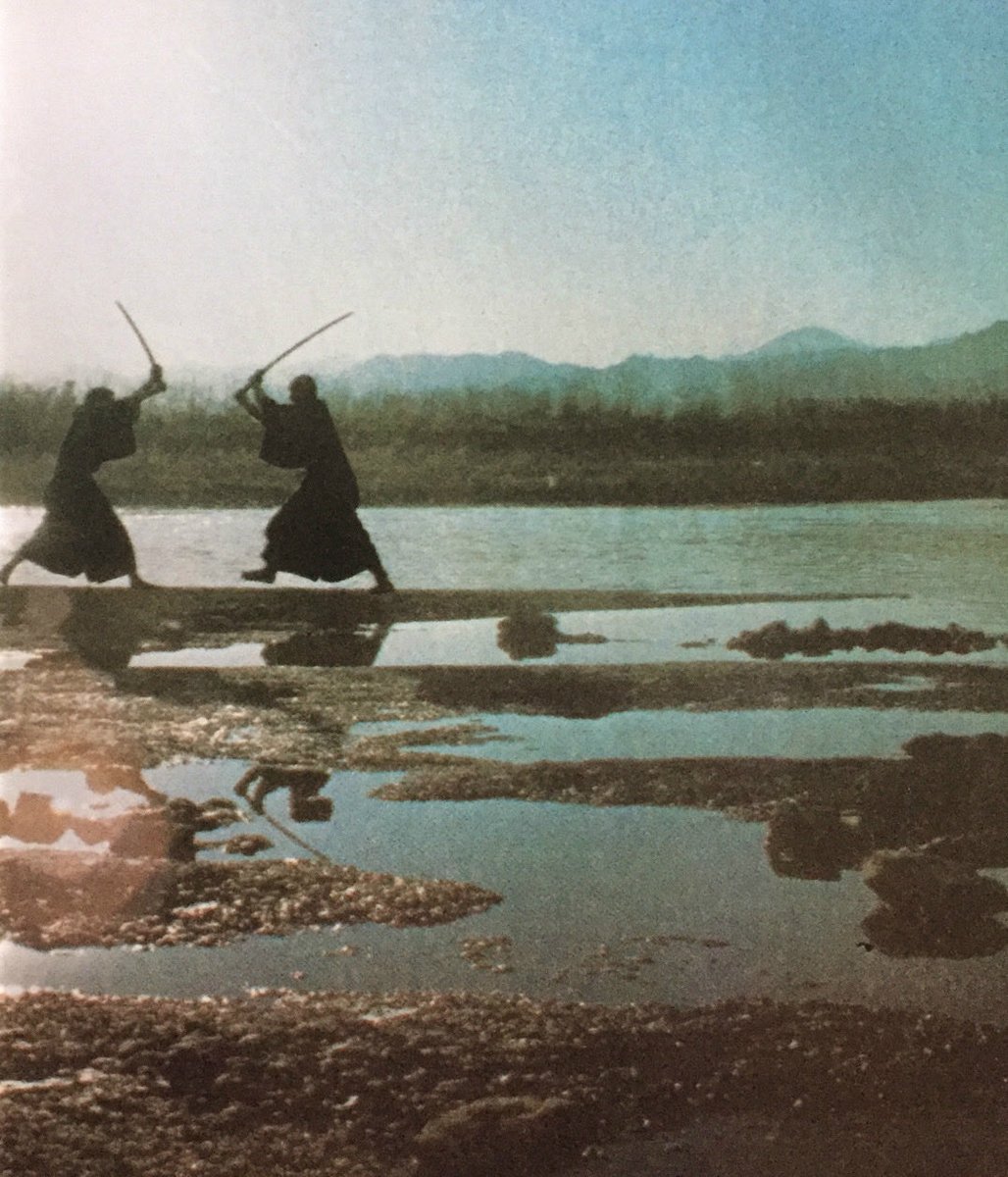 pandelic's tweet image. good morning day 207 🎟️
It is difficult to find happiness within oneself, but it is impossible to find it anywhere else.
Arthur Schopenhauer