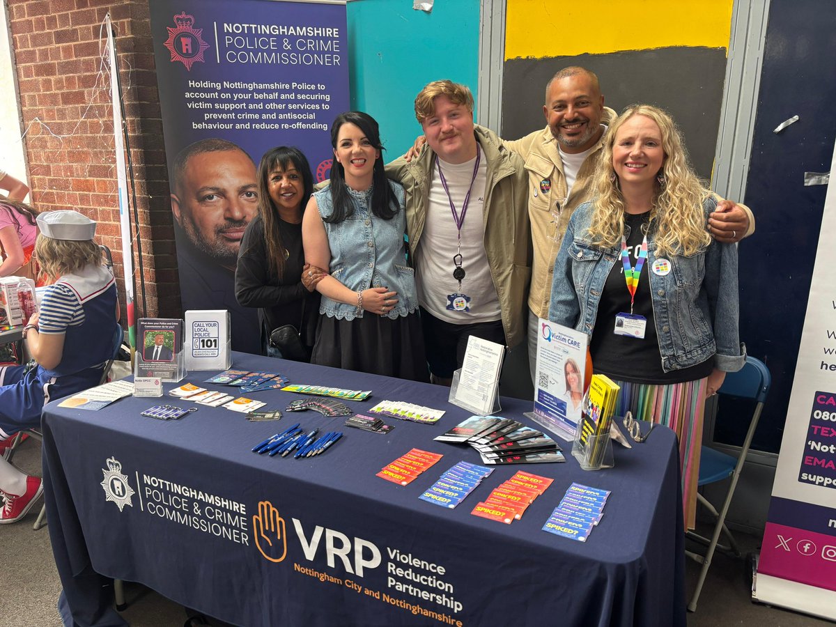 NottsOPCC's tweet image. PCC Gary Godden and Deputy PCC @AngelaKandola showed their support for @NottsPride today and enjoyed engaging with the community. 🏳️🌈
#Pride2025 #nottinghampride
