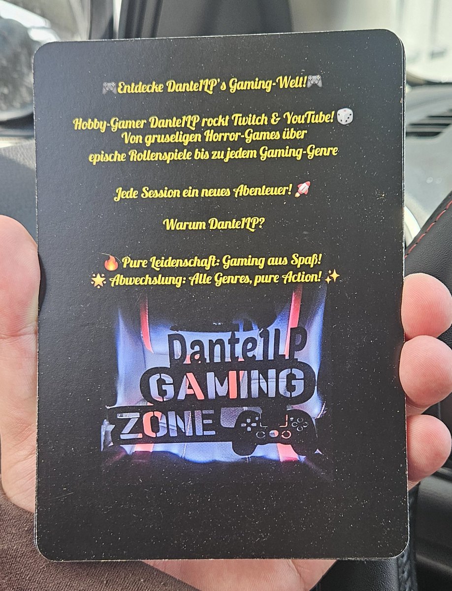 Dante1LP's tweet image. schlecht sehen die "Flyer"/"Karten" für mein Kanal ja nicht aus und sind auch schon stabil😁da hatte meine Frau eine super Idee☺️
Für den Fanclub von Kontrollverlust hat sie solche Flyer/Karten erstellen lassen