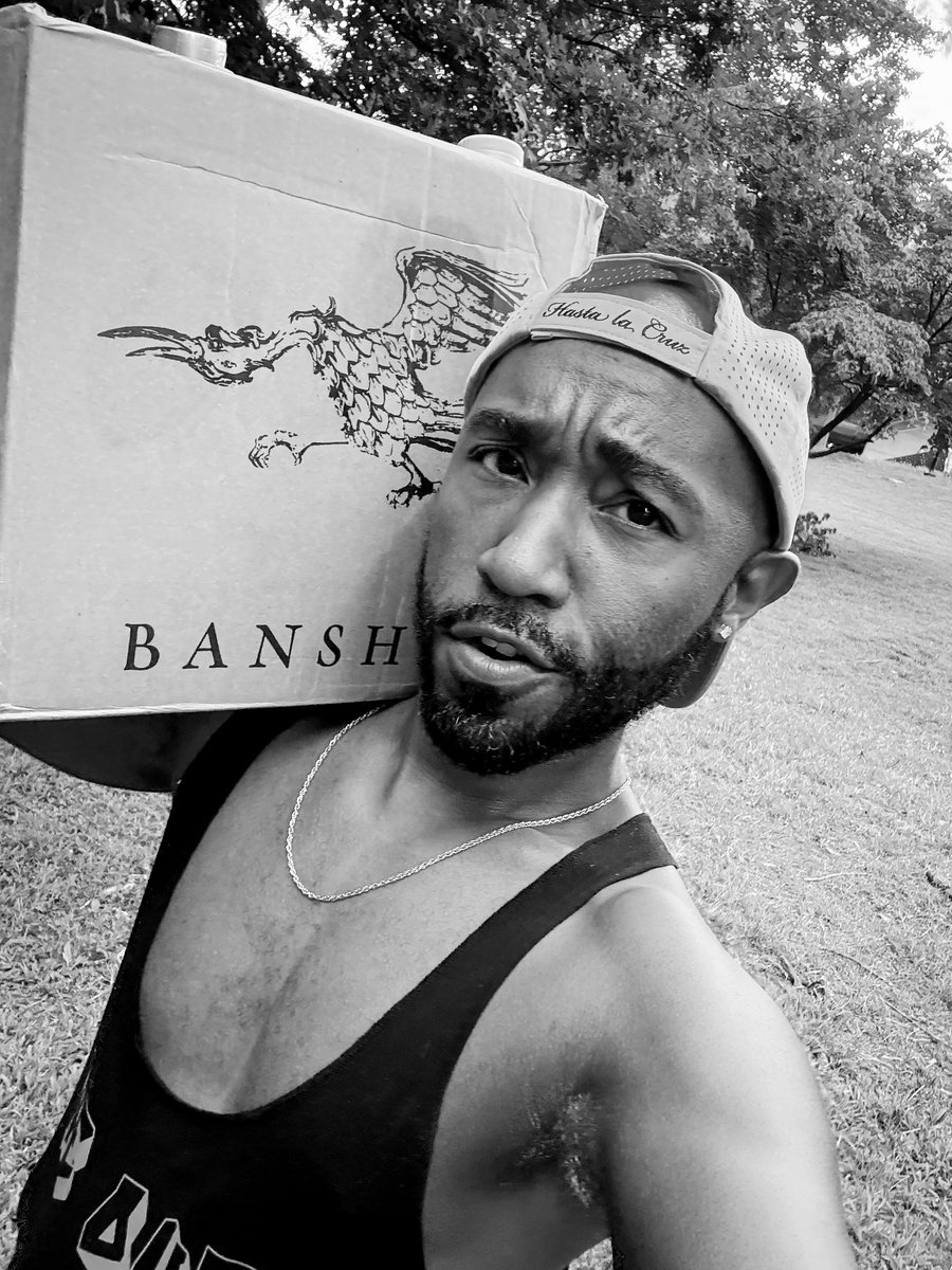 dontyoublair's tweet image. I got the bottles u bring the bottoms 😏