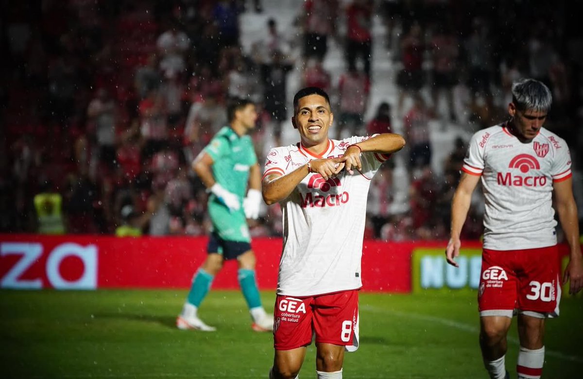 nachocaste_'s tweet image. #Instituto 🇦🇹 | TITULAR.