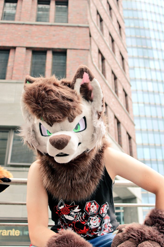 Had a really nice day at CSD Berlin today! I was with my dearest bull <a href="/TorrosDR/">Torros</a> 
 📷: <a href="/LeuMorani/">Leu</a>