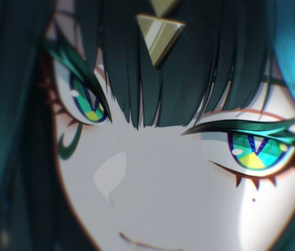 DiHiTOrI's tweet image. Her eyes.