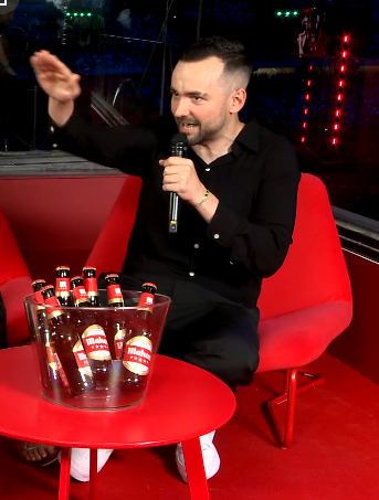 #LaVeladaDelAñoV #LaVeladaDelAnoV 

Full patriota el <a href="/elxokas/">XOKAS</a>