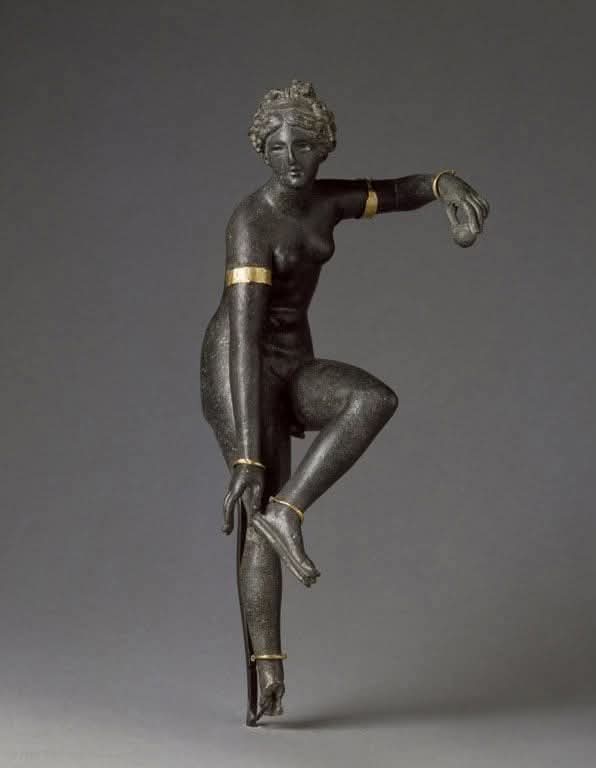 Ugo Ramella (@ramellaugo) on Twitter photo <a href="/DarkLadyMouse/">Sofy La Topa</a> Buonanotte cara Sofy β€οΈ. Statuetta in bronzo di Venere che si allaccia un sandalo. Periodo Romano - Ellenistico. Louvre <a href="/DarkLadyMouse/">Sofy La Topa</a> Buonanotte cara Sofy β€οΈ. Statuetta in bronzo di Venere che si allaccia un sandalo. Periodo Romano - Ellenistico. Louvre
