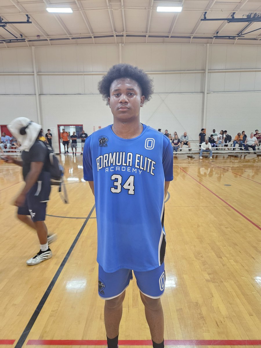AA_SportsMedia's tweet image. 2028 | Austin Dennard @AustinDennard2 |McDonough High School |
He presented a formidable physical presence in the paint, dominating the boards for rebounds and scoring by overpowering opponents of similar size at will.
