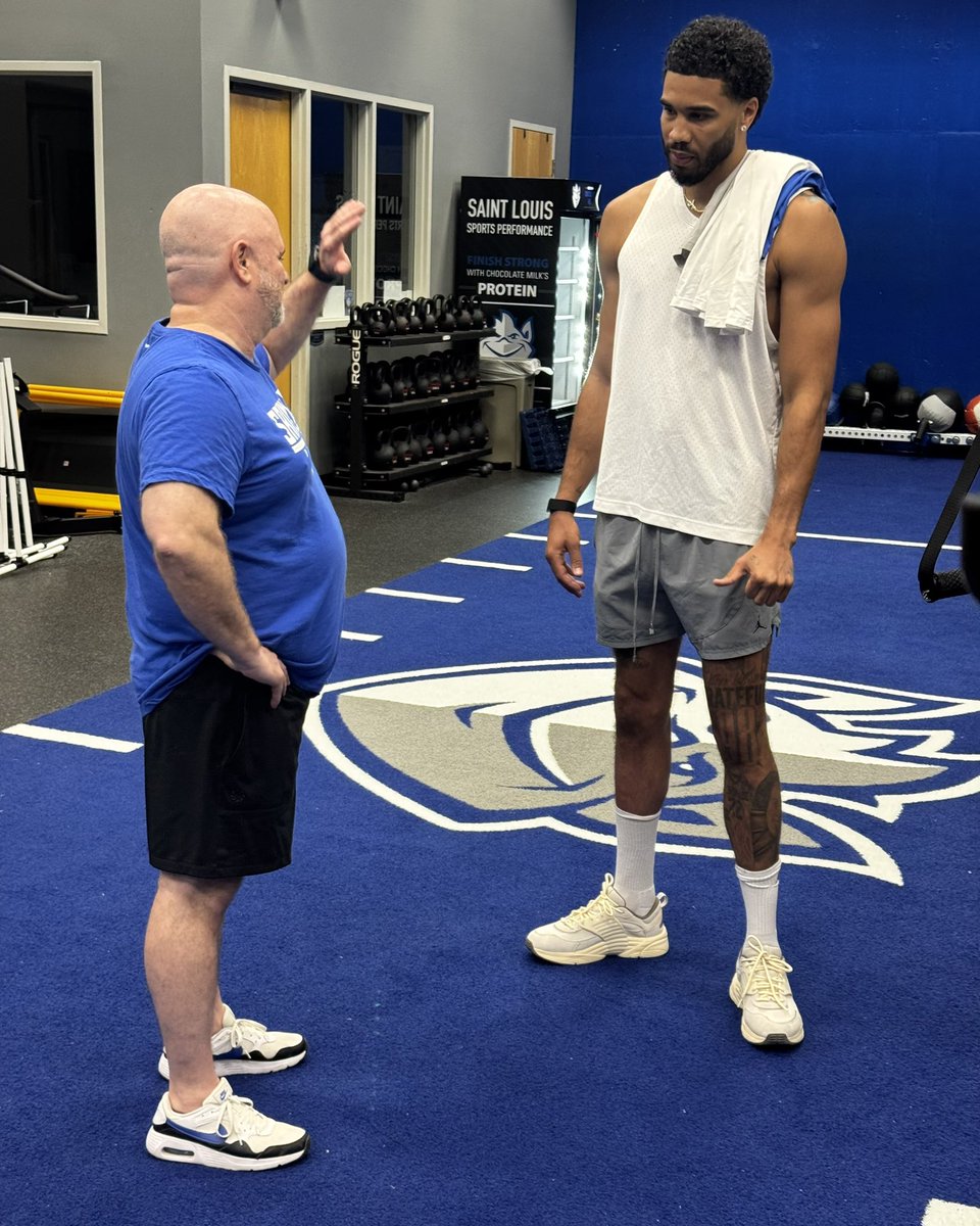 The Champ stopped by to get some work in! 🏆💪 

<a href="/jaytatum0/">Jayson Tatum</a> 

#SLUForTheLou