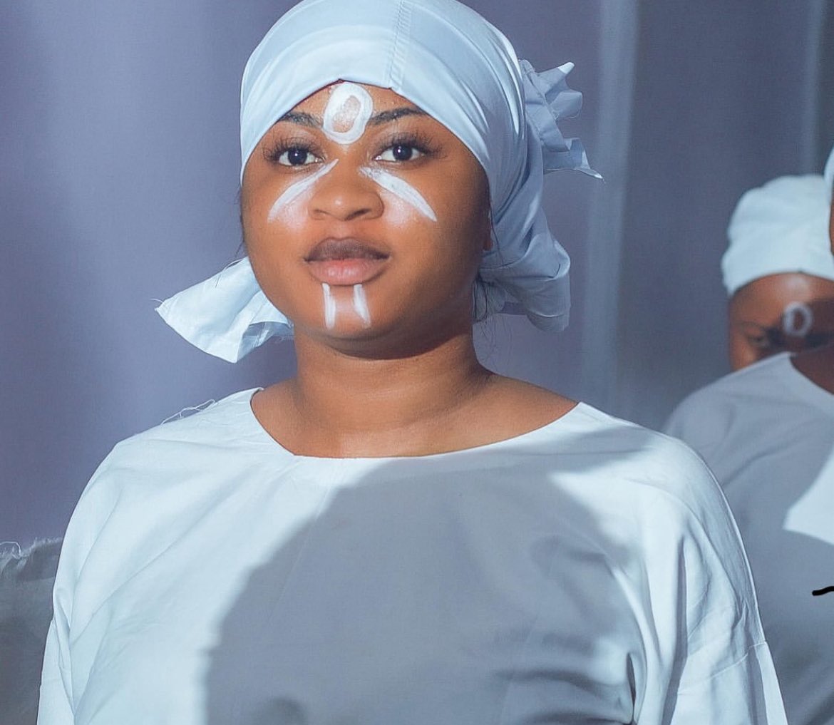 I want to thank God for this great opportunity 🙏🏽🤭

#BBNaijaS10
#Imisi 
#BBNaija