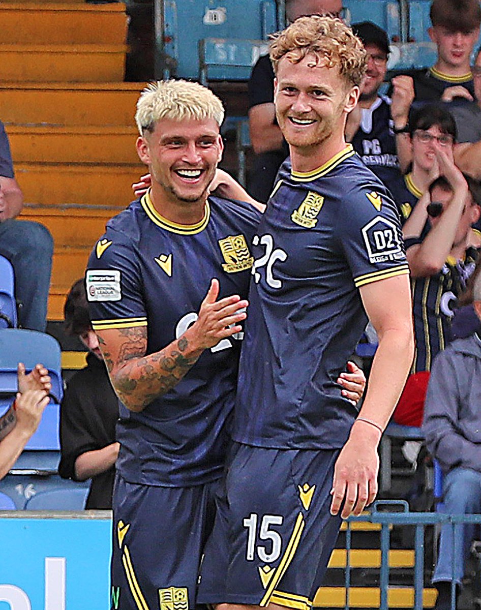 NickyHayesPhoto's tweet image. To view a selection of images from this afternoon's @SUFCRootsHall's 1-0 victory over @AFCWimbledon in a pre season friendly at Roots Hall visit nickyhayes.com @CJPhillips1982 Echo.