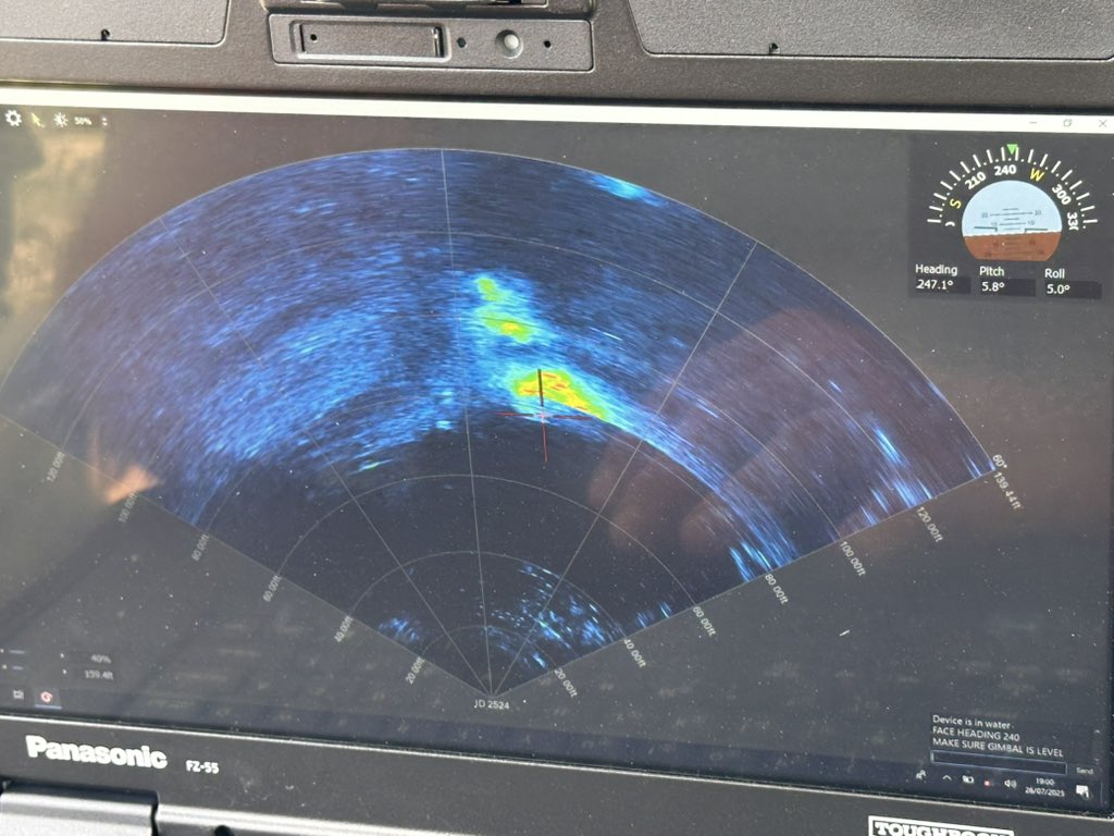 DavidBJasper's tweet image. Day 3 in Kerr County: Our targeted searches continue with unwavering support from hundreds of volunteers and first responders across the region. Deputy Javier Rojas is leading a critical search effort using Diver Mounted Sonar. Together, we’re pushing forward.