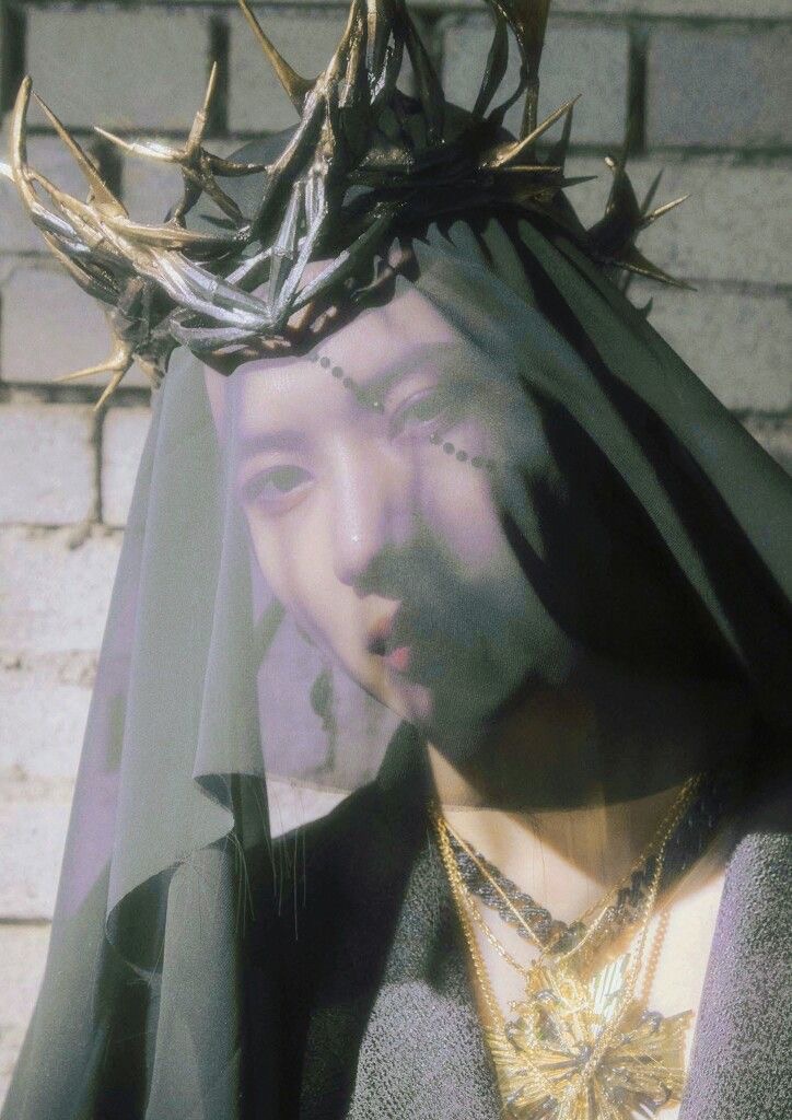 This how you know this person doesn’t follow Taemin bcs he has always had veil concepts. He is also having a fanmmet next month and arena tour in September, like move on with your life and stop harassing and speculating about a man you do not follow, and focus on Kai, and stay