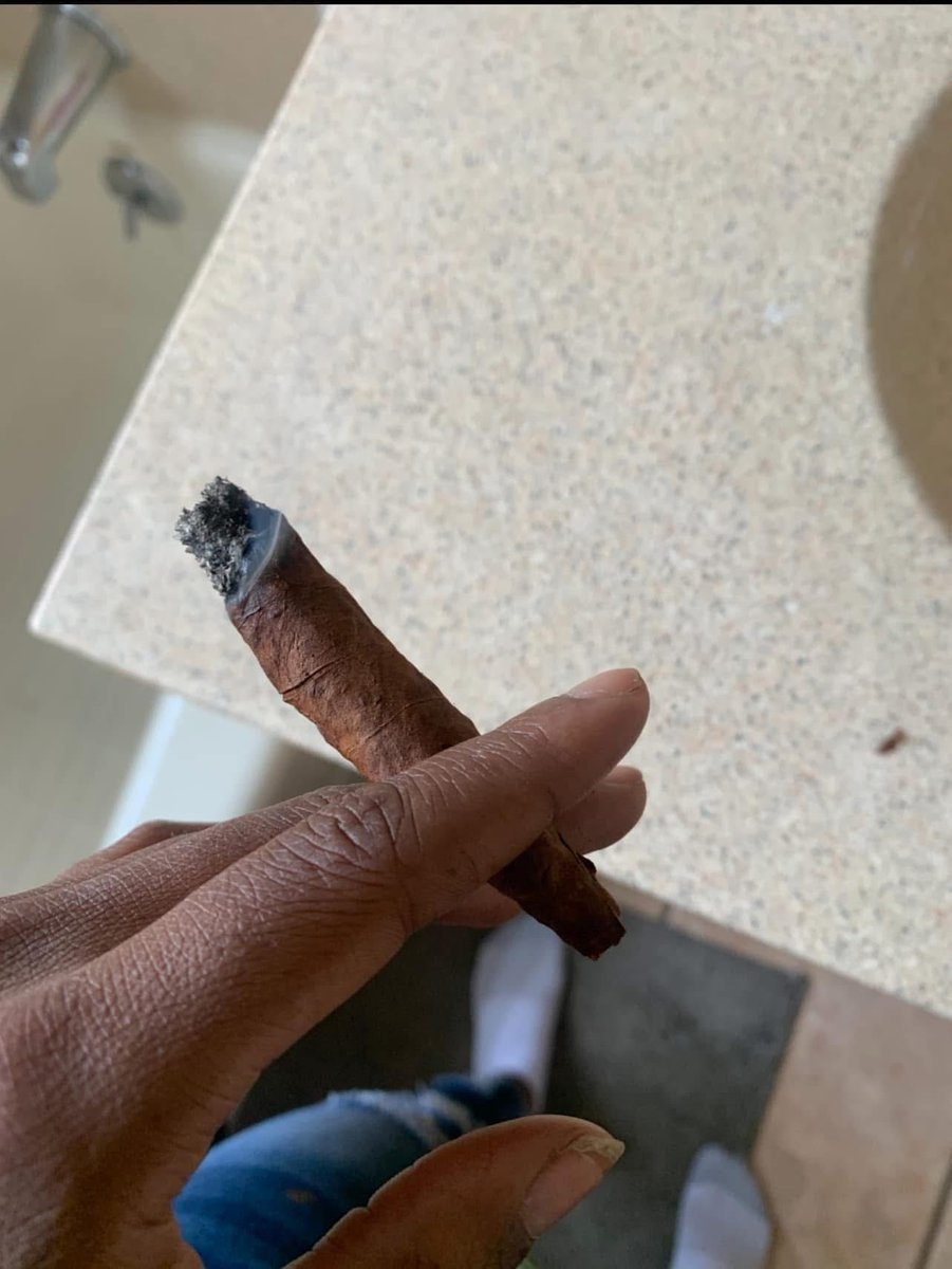 CuntyPimpcess_'s tweet image. What brings you peace

Me: