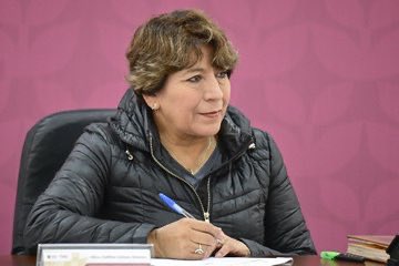 Halloween_miau's tweet image. Sólo a una persona tan incompetente como @delfinagomeza pueden robarle lo incautado a la delincuencia en edomex.
Fueron robados 60 cerdos de un rancho asegurado que iban a ser repartidos a los afectados por el cobro de piso