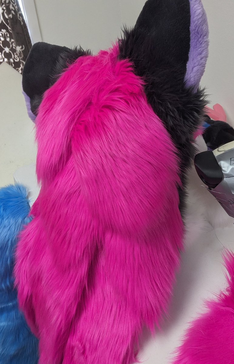 OmnidadCreation's tweet image. Working on some very long hair