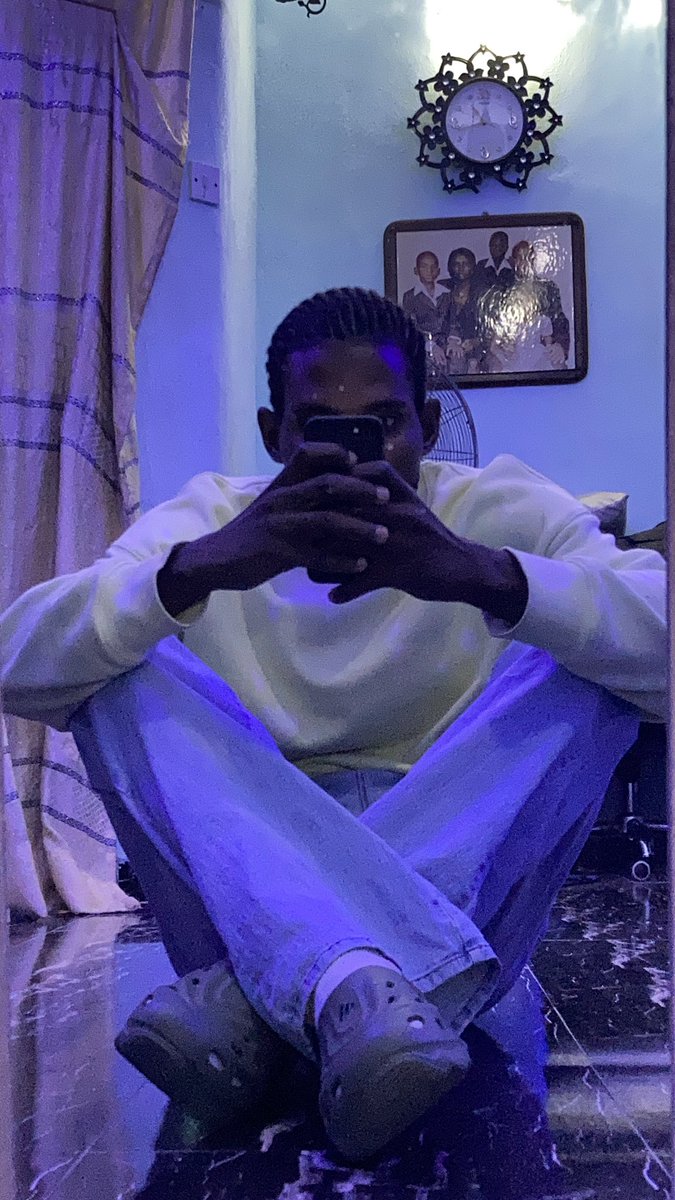 newtonchilaka's tweet image. New look 🧟‍♂️
