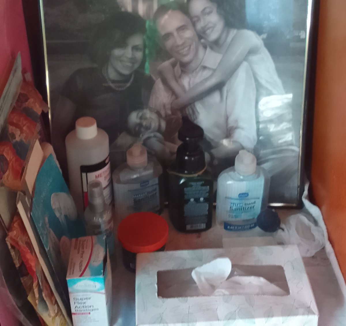 Rejuicedmango's tweet image. Thinking about my great grandma's Obama jerk off shrine again