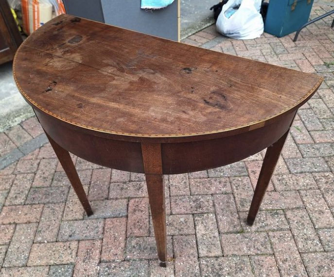 2016industrial's tweet image. A very elegant Demi lune table needed a little bit of tlc. I love how they come back to life. #restoration #workshop #antique #antiquefurniturerestoration #interiordesign
