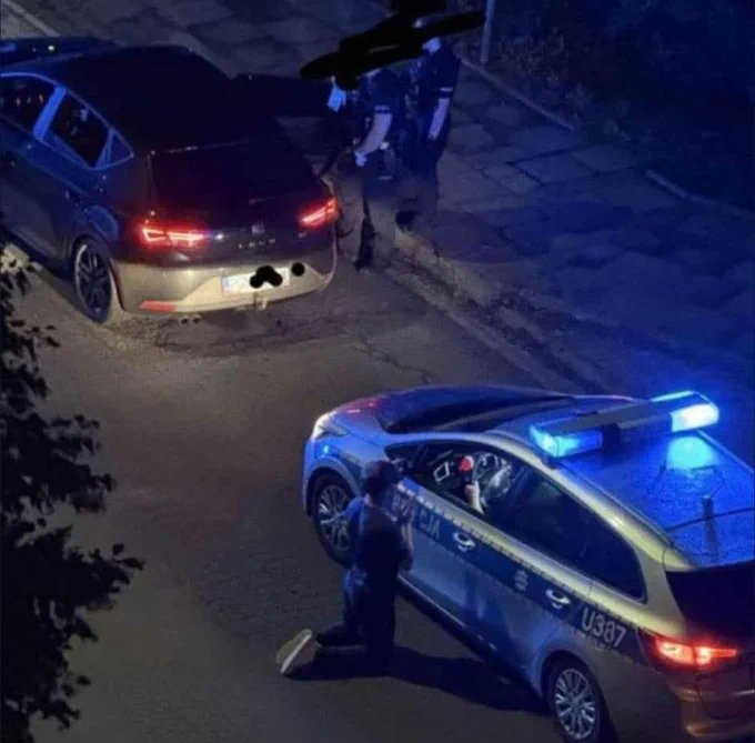 WojPawelczyk's tweet image. In Catholic Poland, every policeman is a confessor