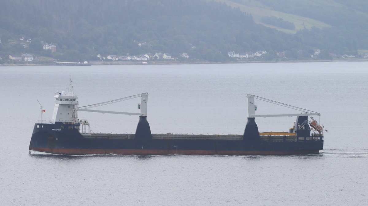 ScotlandDX's tweet image. FWN Spirit passing Gourock today outbound from Glasgow for Oskarshamn Sweden #shipping