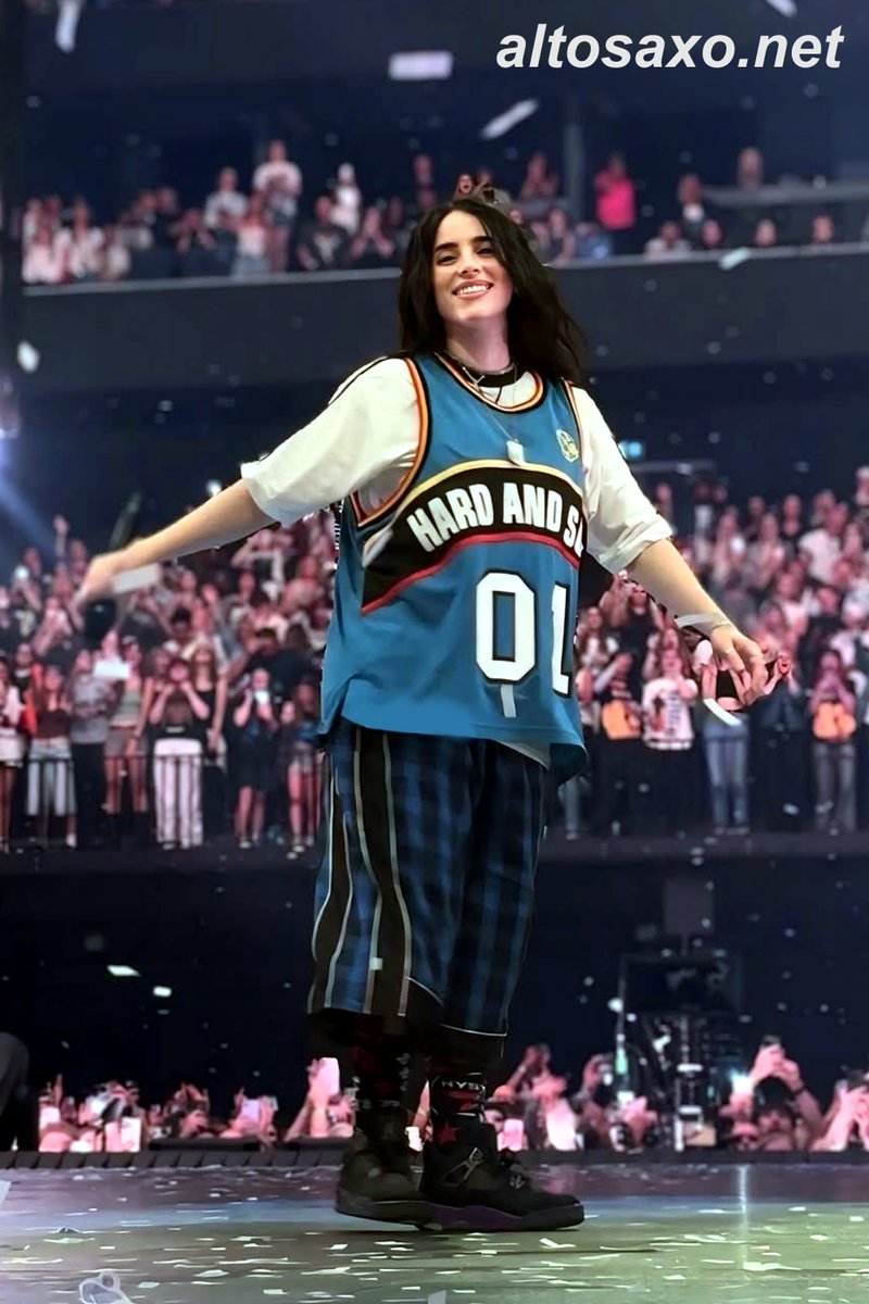 AltosaxoMusic's tweet image. Billie Eilish performs at the Hit Me Hard And Soft Tour at Co-op Live in Manchester, England on July 22, 2025.
ALTOSAXO Music Apparel
altosaxo.net