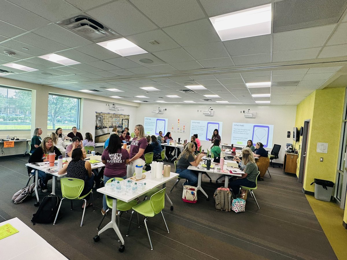 What does formative assessment look like in a phenomenon-based 3D lesson? Ask a #KISDScience department chair. Great day of learning, sharing curriculum updates, and networking at DC Institute 2025.