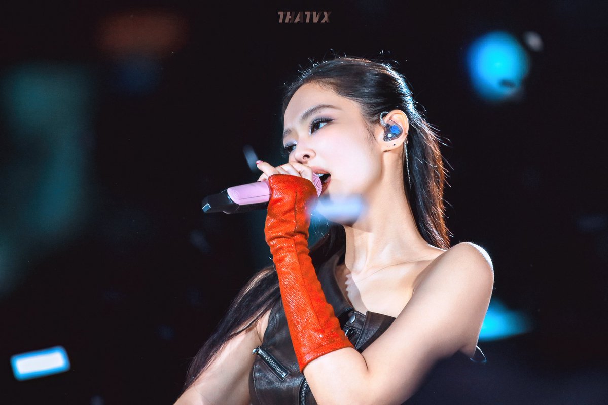 thatvvxxx's tweet image. 250723
DEADLINE TOUR in Toronto
#JENNIE #제니
#DEADLINEinToronto_JENNIE
#BLACKPINK_DEADLINE @oddatelier #oddatelier @BLACKPINK #BLACKPINK
#블랙핑크