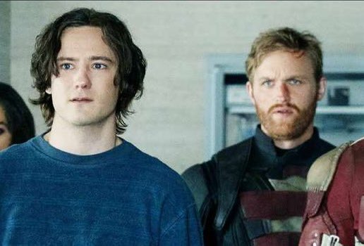 applesflowr's tweet image. everyone saying john was the only one in #thunderbolts that didn’t have a bob like this wasn’t him the whole movie
