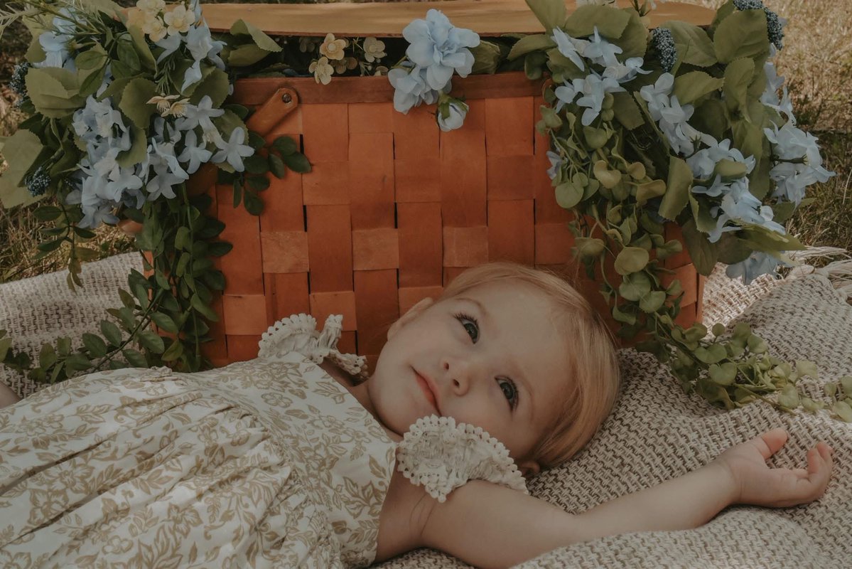 andrewkelly747's tweet image. Being a father to my daughter is different from being a father to my 2 sons. I love them all equally Ofcourse, but knowing this little girl may face hardships in her life that I as a man have never had to face, makes me extra protective and extra sensitive with her. She has made…
