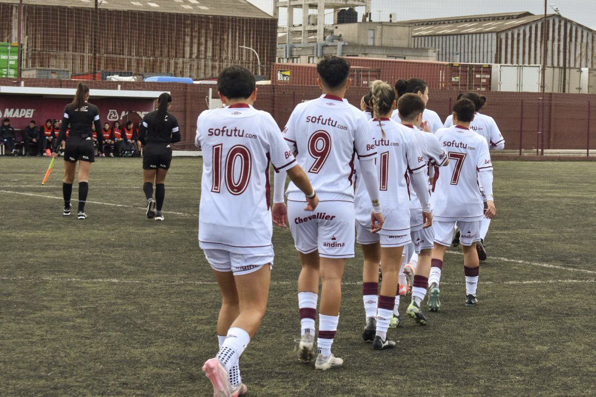 clublanus's tweet image. Presentamos el convenio con SoFutu.com, que desde hoy se luce en el dorsal de las camisetas de nuestro plantel de fútbol femenino y de hockey masculino.
es un software factory especializado en los contenidos digitales y video analisis para…