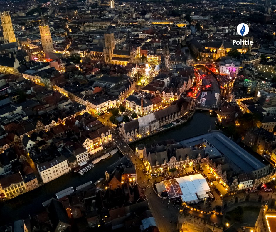 GentseFlikken's tweet photo. Onze drones vliegen over de Gentse feestenzone en leggen de magie van de pleinen vast zoals je ze zelden ziet.
Gent bruist van bovenaf net zo hard als van dichtbij!

👇 Swipe mee over de daken en ontdek het feestgedruis in al zijn glorie. (2/2)
#GF25 #altijdnabij https://t.co/vGuQkxEDeE