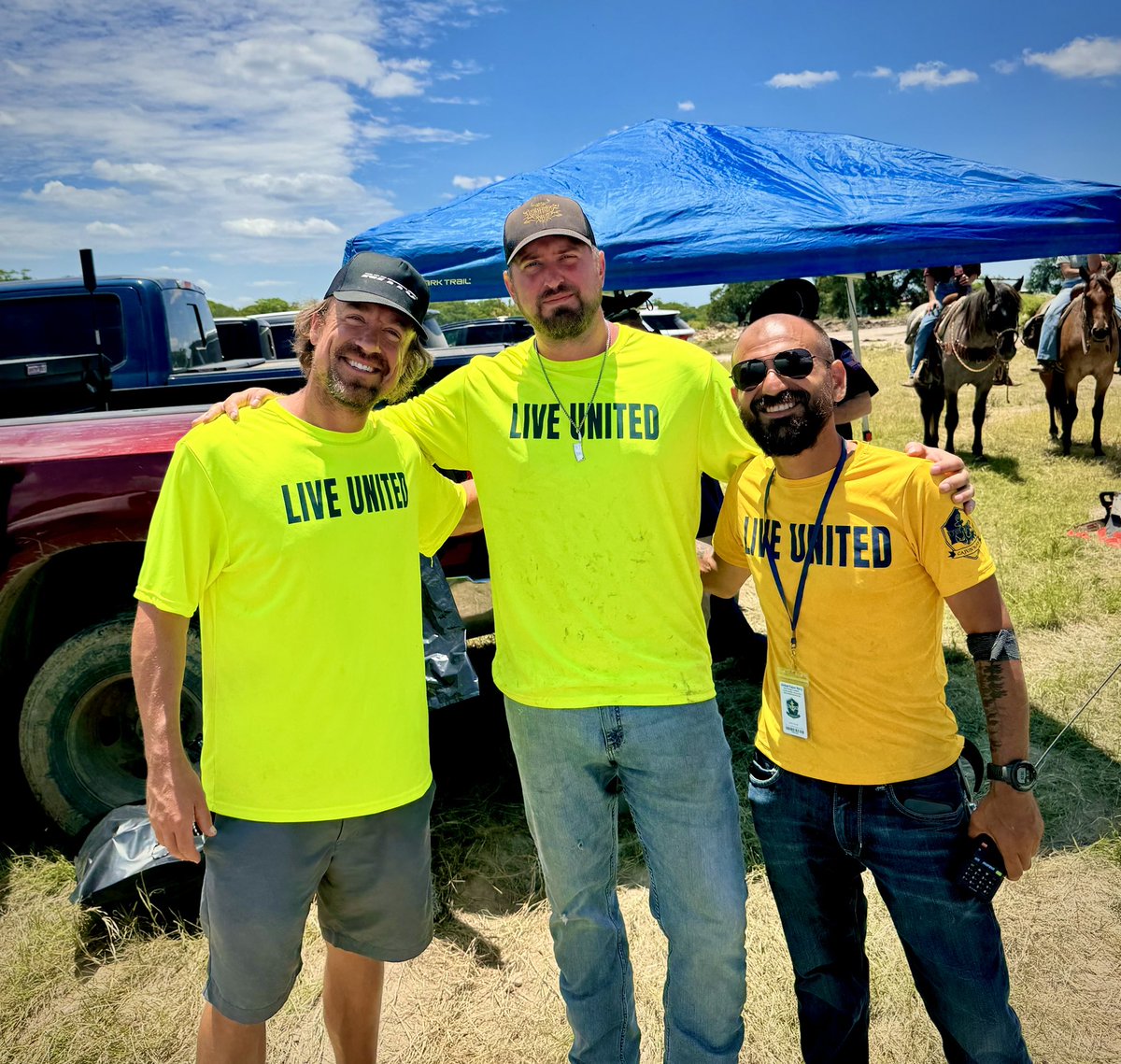 TDStormRecovery's tweet image. Our amazing guys on the ground in Texas after the floods partnering with @Unitedcajunnavy
#Texas #TexasFlood #kerrville #reedtimmer