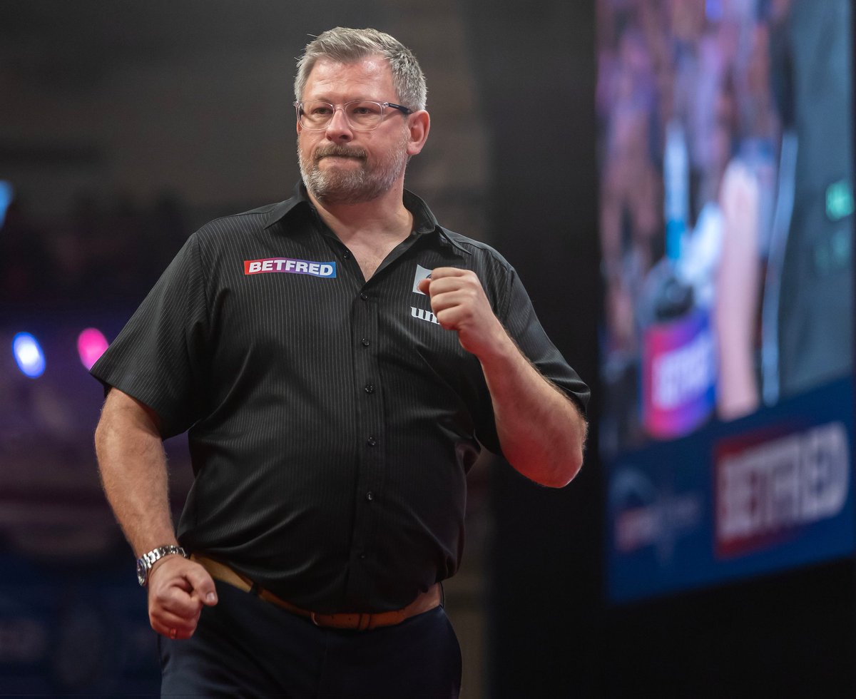 UnicornDarts's tweet image. World Matchplay SF Result:
⚙️ JAMES WADE 20-18 Jonny Clayton
An ending with more drama than when you feed the cat two minutes late, The Machine reaches his SEVENTH Matchplay final with an overtime win.
Two 161 finishes. A ton plus average.
James Wade.
Truly - #TheMachine