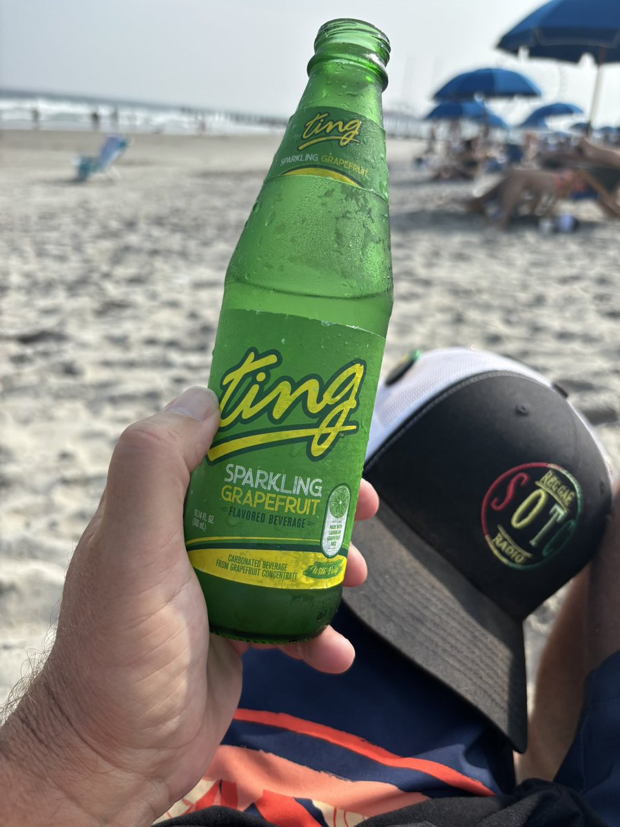 Soooo Good on the beach <a href="/TingJamaica/">Ting Jamaica</a> <a href="/sotcreggaeradio/">Sounds of the Caribbean</a> 🎶🔥🙏🏼🎶
