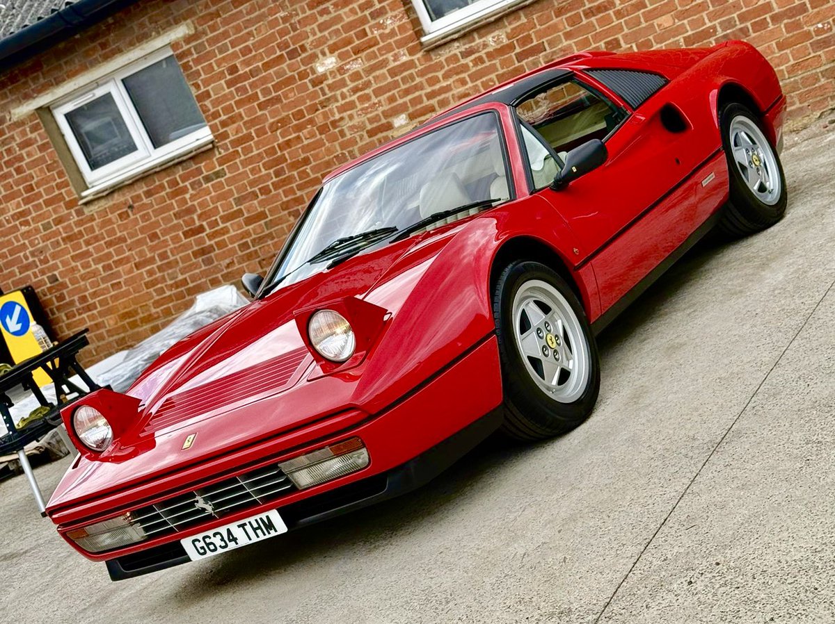 DaveClarkDesign's tweet image. A great detailing this week, inside and out by Arun at amordetailing.co.uk
Looks incredible again after my first 600 miles.
Great job Arun.👍
Highly recommend 👍👍👍