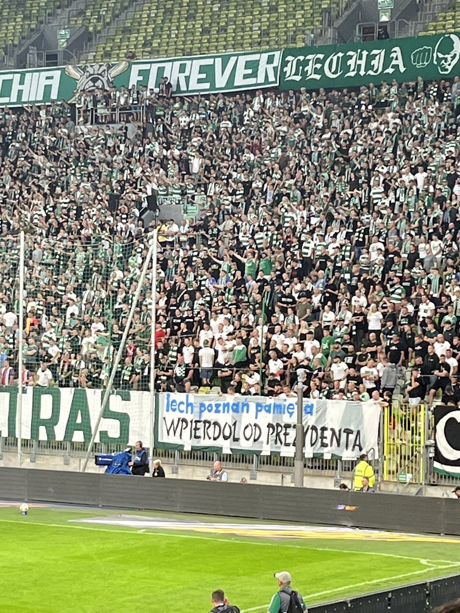 "Lech Poznań pamięta wpierdol od prezydenta". ❤️ <a href="/NawrockiKn/">Karol Nawrocki</a>