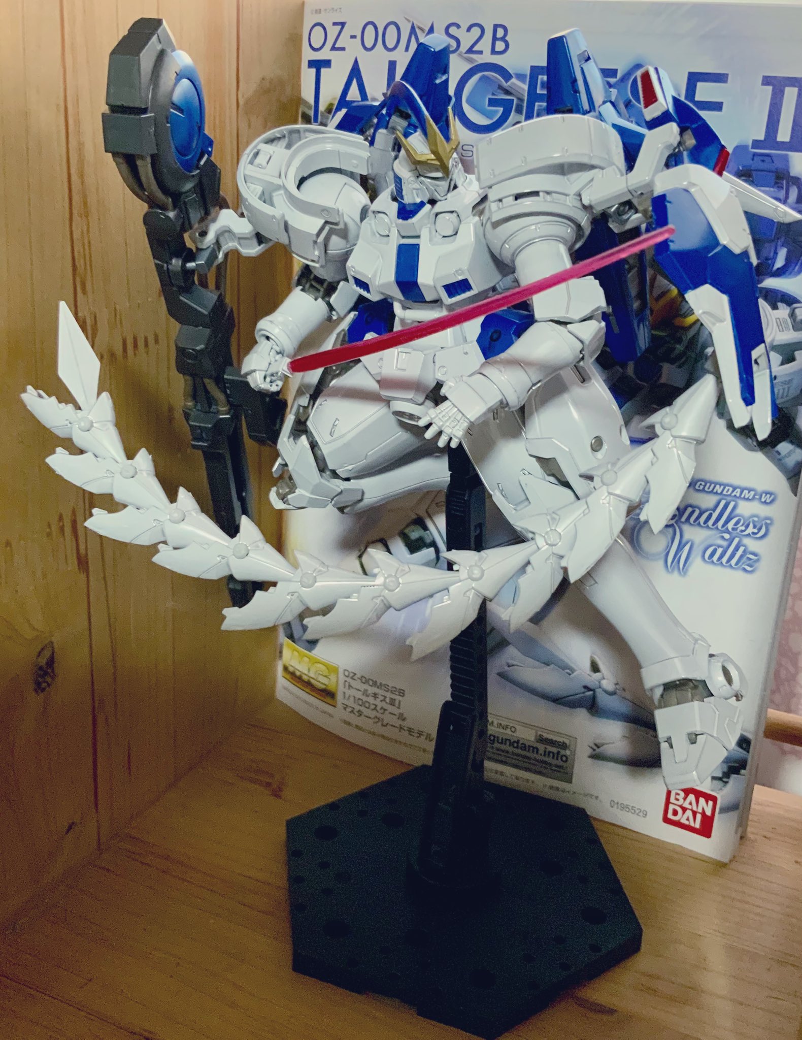 【新品・未開封】MG トールギスIII スペシャルコーティング MG 1/100 トールギスIII [スペシャルコーティング] − 商品情報