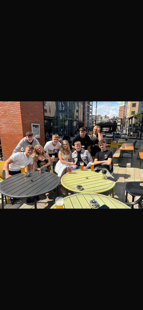 aar0nctrlfc's tweet image. good set of lads these and a couple of lasses🫶🏼