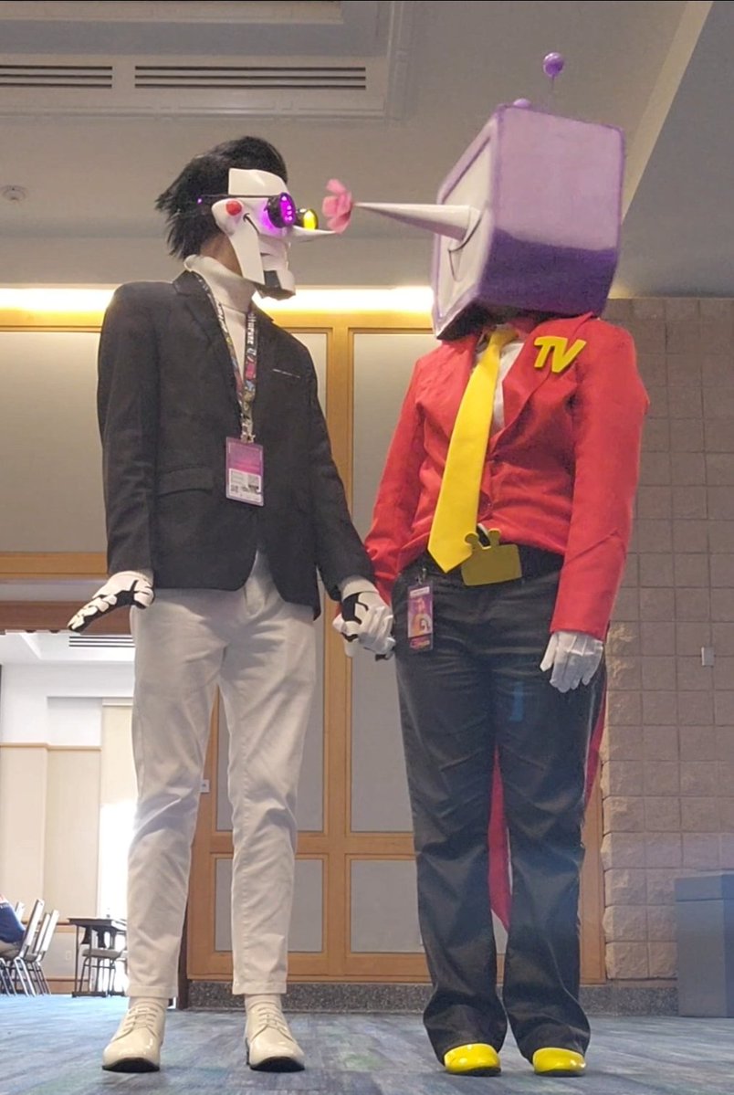 gremlinmetal's tweet image. its ok the divorce is saved. we did it.
#spamtenna