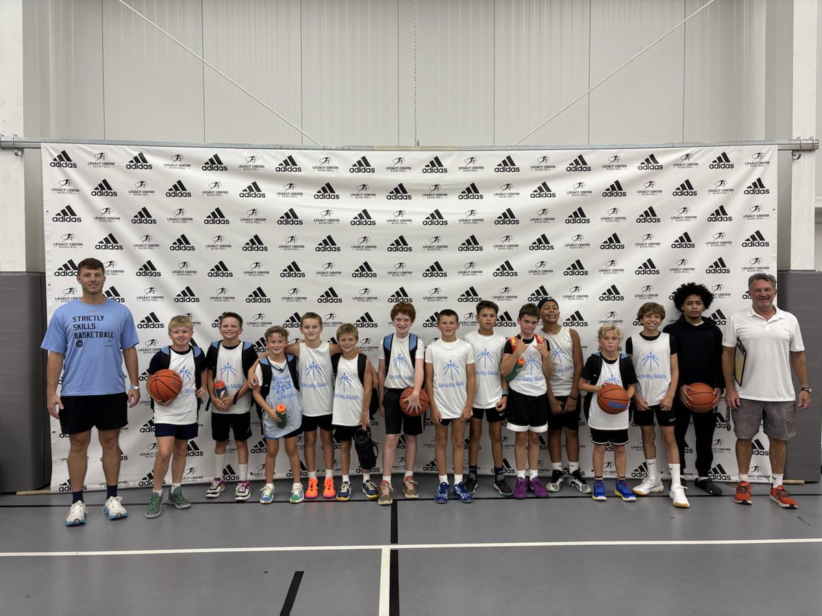 strictly_skills's tweet image. Nice opening WIN for our 4th/5th grade SS33 guys
SS33 40
Macon Academy 30
@PrepHoopsMI