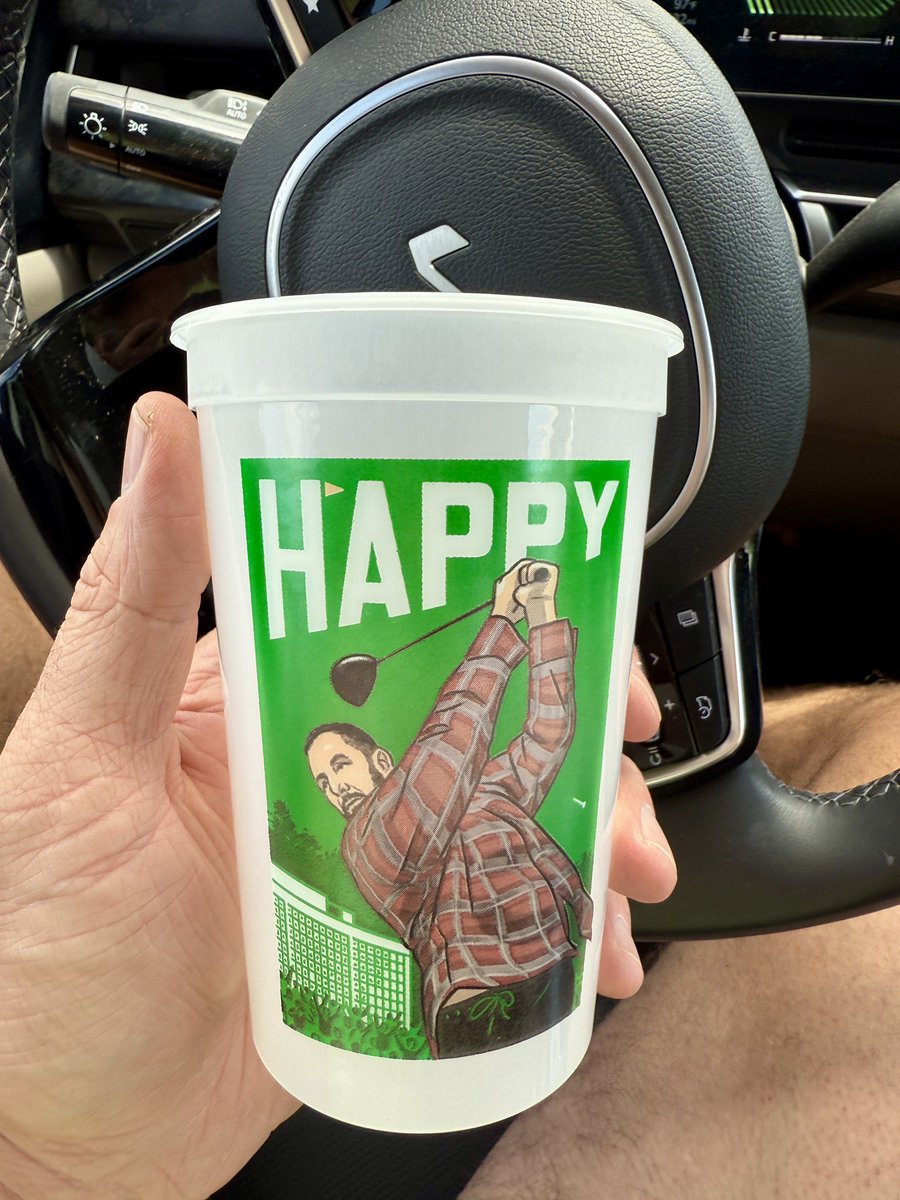 steveODeee's tweet image. Picked up a limited edition Happy Gilmore cup from subway for $1 American 👍🏻