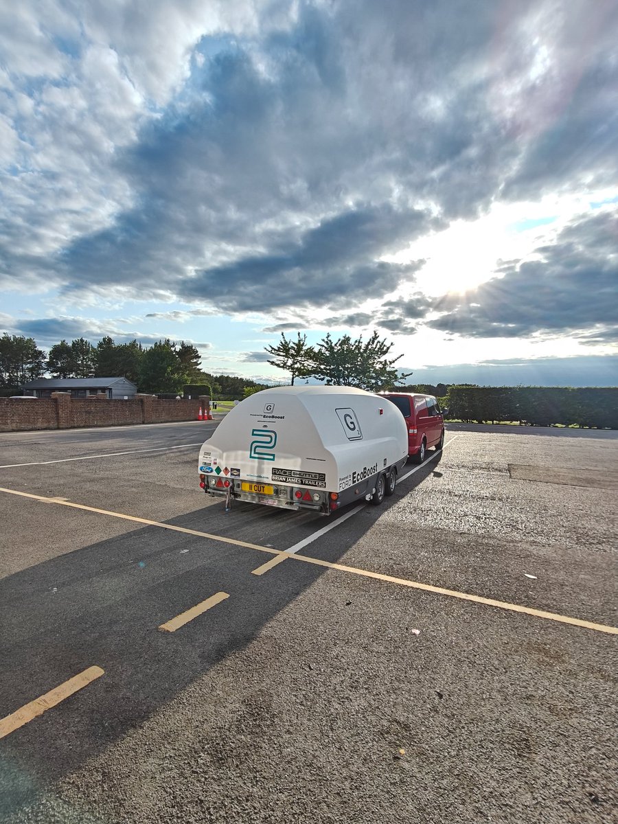 zetecinsidecom's tweet image. It&apos;s a real shame this track isn&apos;t used for MSUK sprint&apos;s anymore. Javelin is the only way now to enjoy what has to be one of the best venues in the UK. @ourmotorsportuk 
#croftcircuit