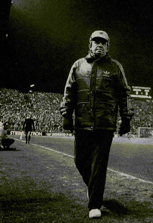 Gunter Netzer on Ernst Happel in 1985: 

“A better coach cannot be found anywhere.”

#Ernsthappel
#Happel
#HSV