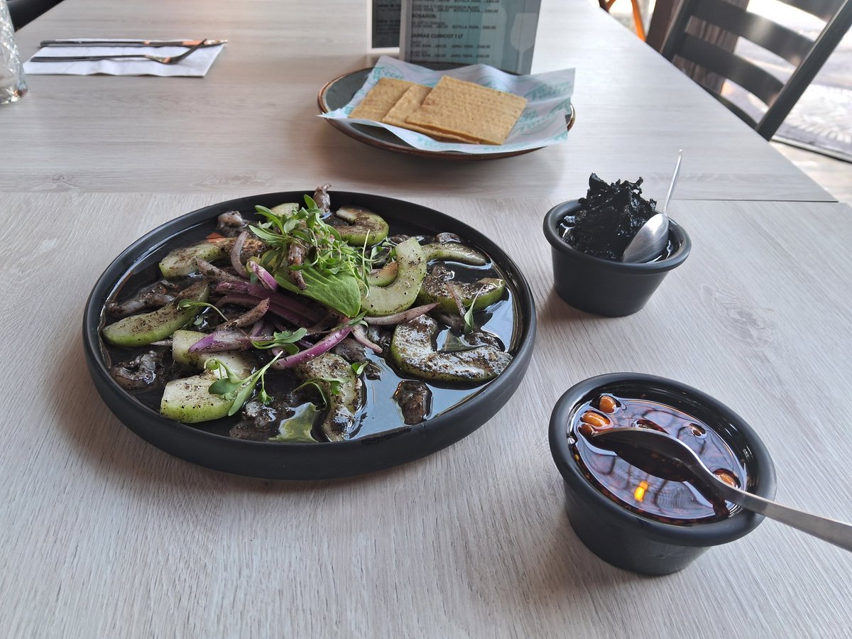 cronicabanqueta's tweet image. LLEGÓ LA HORA DE COMER
¿Qué se te antoja?
Aguachile negro
VEN A COMER A TA'CON MAR
Al sur de la Ciudad de México
🏠 Av. Renato Leduc No. 151
Colonia Toriello Guerra
Alcaldía Tlalpan
Tacos ❗️Tostadas ❗️Aguachile