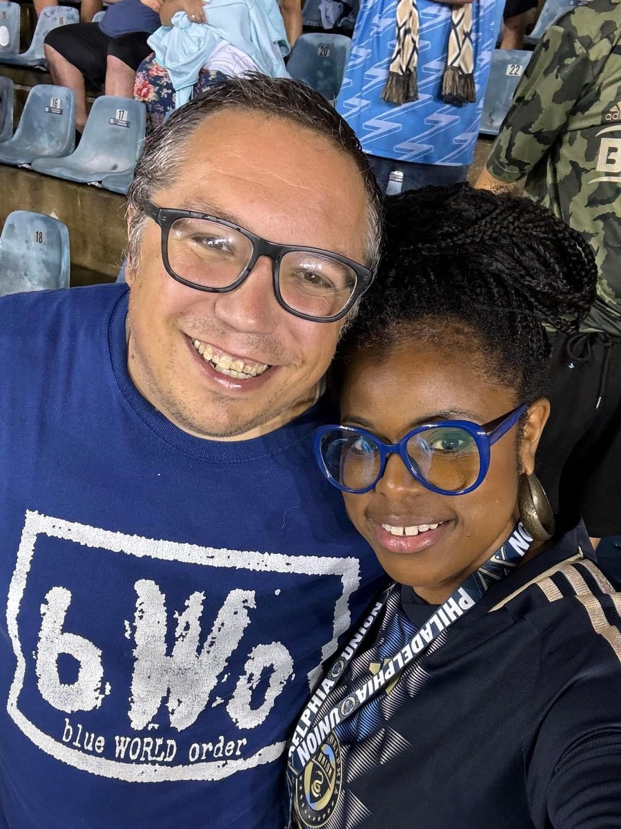 FatherOfBen's tweet image. Happy DOOP'N Birthday to my @SonsofBen Sister, @ashliricemusic, Singer of the National Anthem before @PhilaUnion games at Subaru Park and one of my FAVORITE people of ALL-TIME! I love you, Sister! May God continue to bless you all the days or your life!
