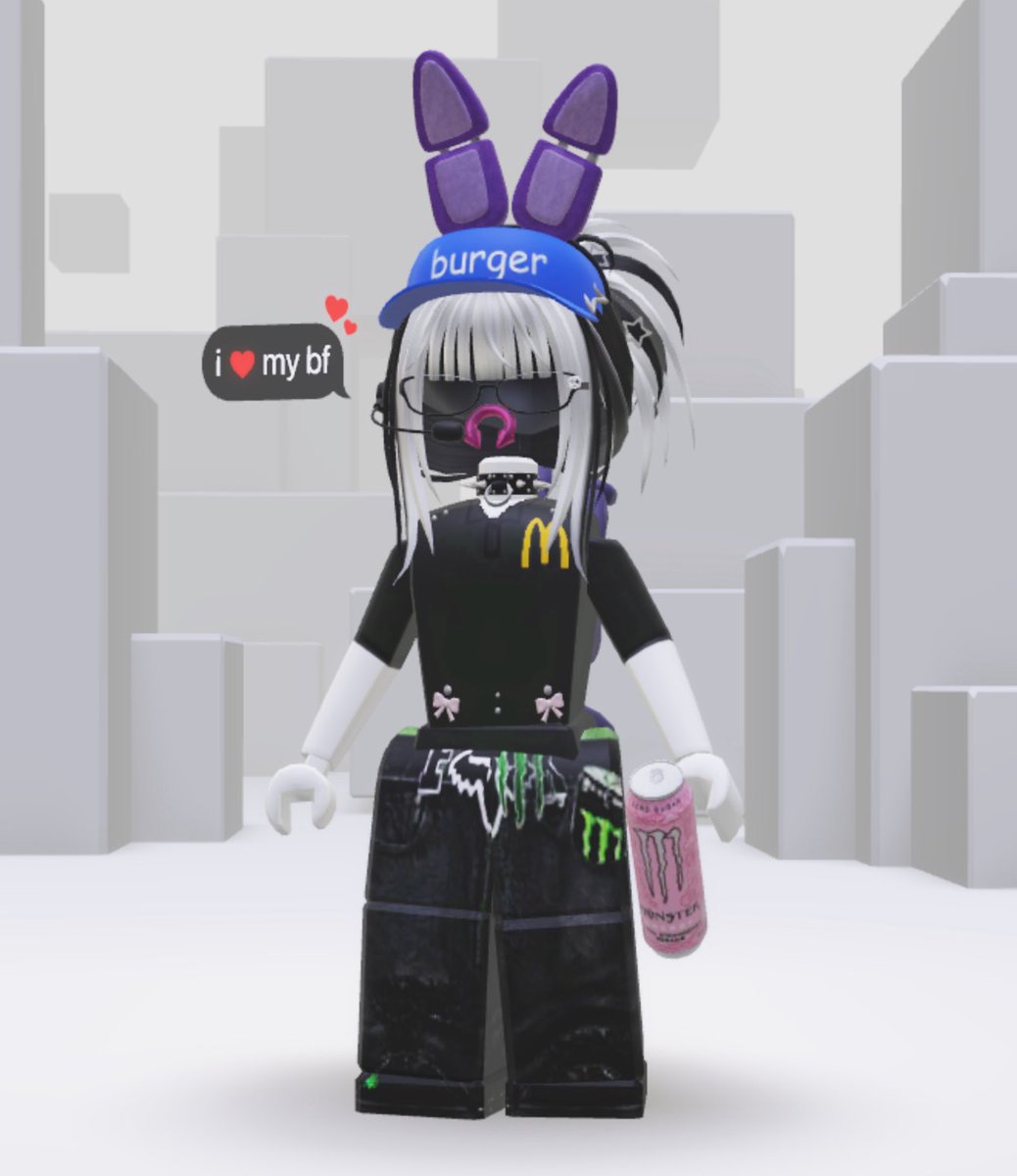 ruminatixnx's tweet image. drew my fast food roblox oc lol 

[#robloxart #roblox #artmoots ]
