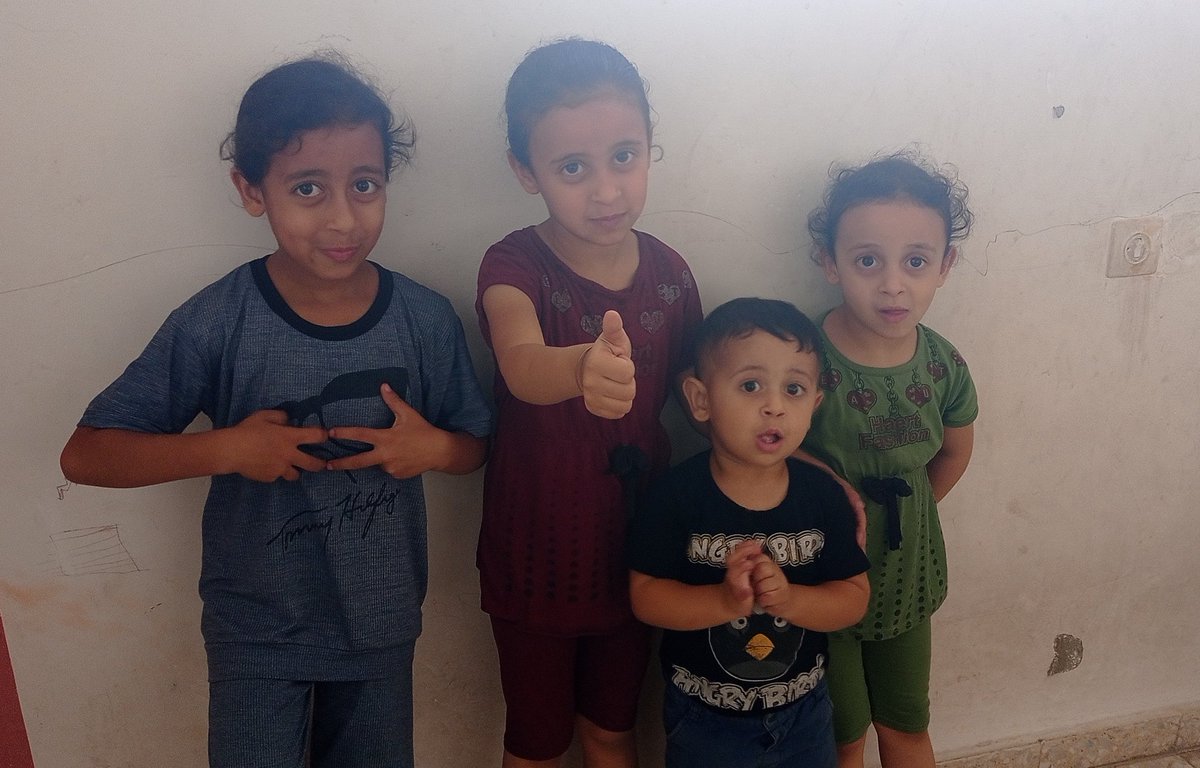 IslamUm5786's tweet image. Famine is only felt by those who live it. We in Gaza live the pain every moment. Lack of food, flour and clean water Our bodies lose weight daily. All of this leads to laziness in the members. We beg you to help us even a little Your donation saves us all.