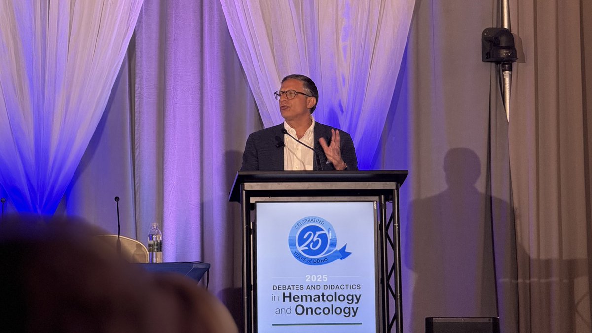 Winship Cancer Institute of Emory University (@winshipatemory) on Twitter photo Winship hematologist and medical oncologist Sagar Lonial, MD, FACP, FASCO, (<a href="/SagarLonialMD/">Sagar Lonial MD</a>) begins the myeloma session at #DDHO2025 with a discussion on smoldering multiple myeloma: what we know and where we are going. Winship hematologist and medical oncologist Sagar Lonial, MD, FACP, FASCO, (<a href="/SagarLonialMD/">Sagar Lonial MD</a>) begins the myeloma session at #DDHO2025 with a discussion on smoldering multiple myeloma: what we know and where we are going.