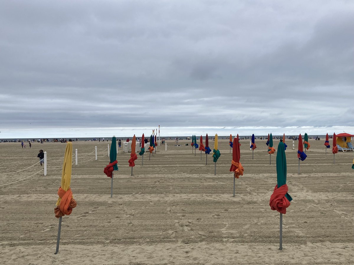 intwittoveritas's tweet image. Pluie, soleil, pluie, soleil.
Deauville la capricieuse.